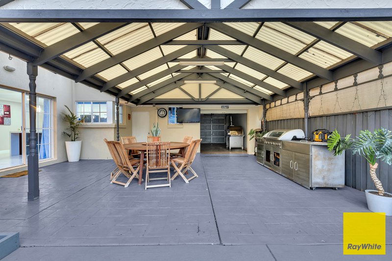 Photo - 12 Ironbark Drive, Hoppers Crossing VIC 3029 - Image 32