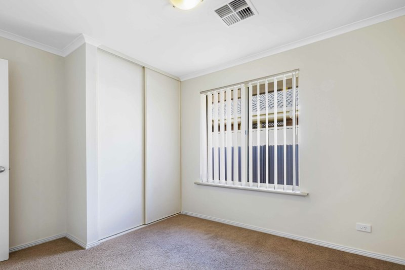 Photo - 12 Irwin Street, Mansfield Park SA 5012 - Image 12