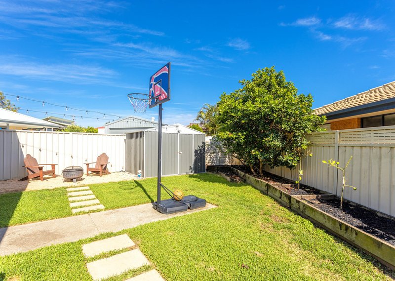 Photo - 12 Ivy Crescent, Old Bar NSW 2430 - Image 22