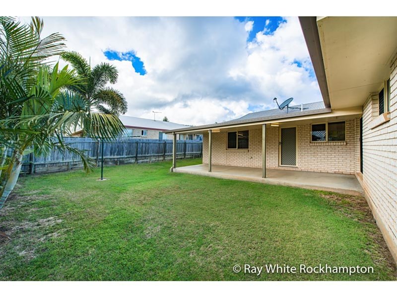 Photo - 12 Jacaranda Place, Norman Gardens QLD 4701 - Image 22