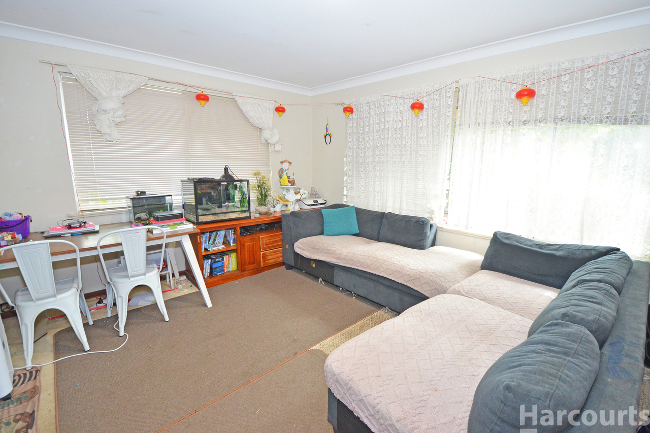 12 James Street, Wauchope, NSW 2446 - Image 2