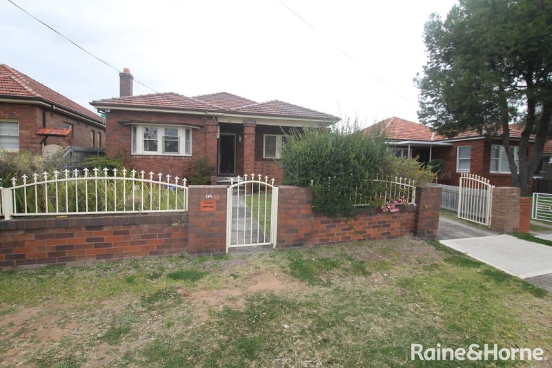 12 Jarrett Street, Clemton Park NSW 2206