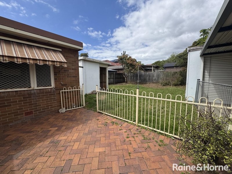 Photo - 12 Jarrett Street, Clemton Park NSW 2206 - Image 9