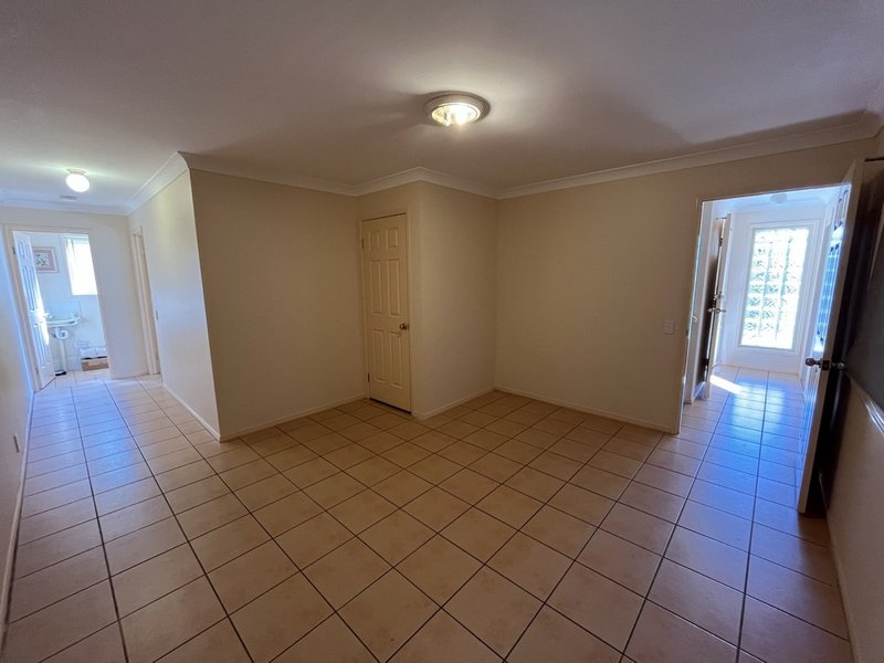 Photo - 12 Jasmine Place, Beenleigh QLD 4207 - Image 18