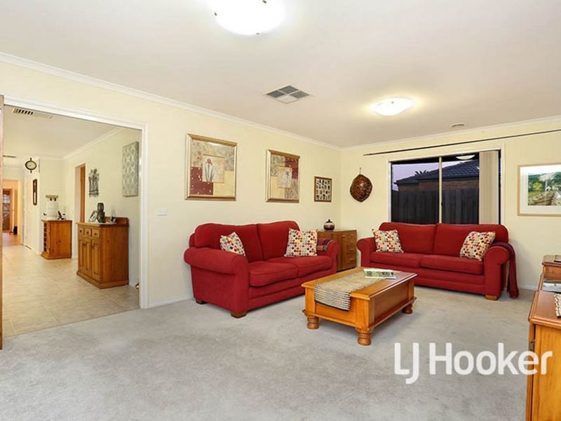 Photo - 12 Jasper Street, Point Cook VIC 3030 - Image 2