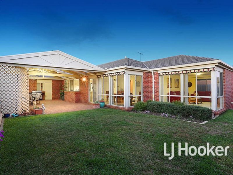 Photo - 12 Jasper Street, Point Cook VIC 3030 - Image 17