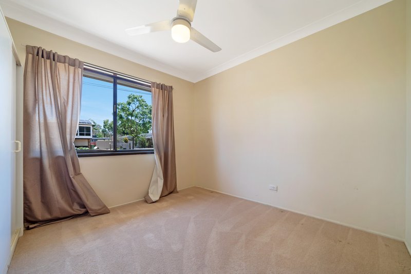 Photo - 12 Jean Street, Loganlea QLD 4131 - Image 6