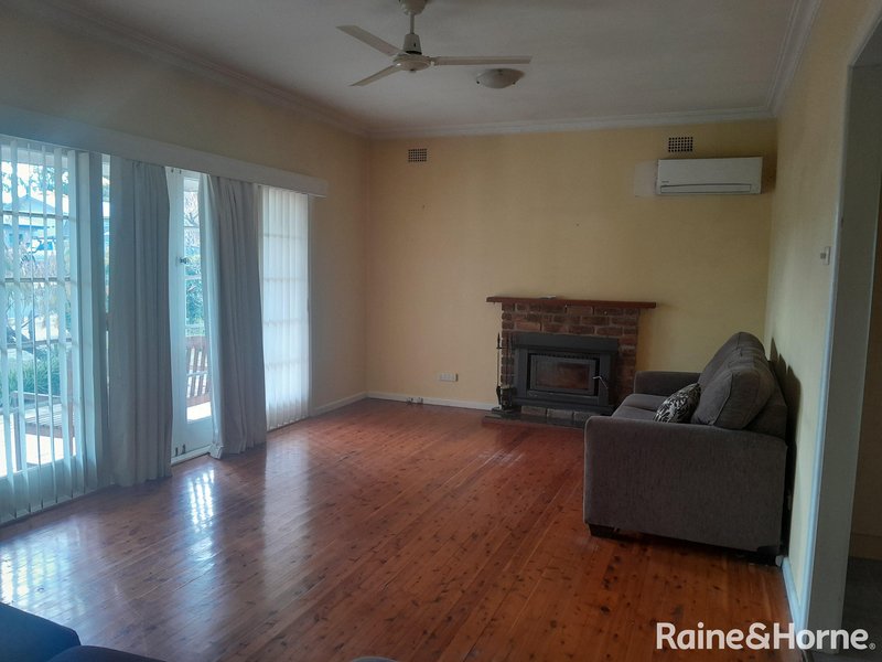 Photo - 12 Jean Street, South Tamworth NSW 2340 - Image 5