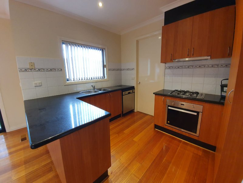 Photo - 12 Jeanette Street, Clayton VIC 3168 - Image 4