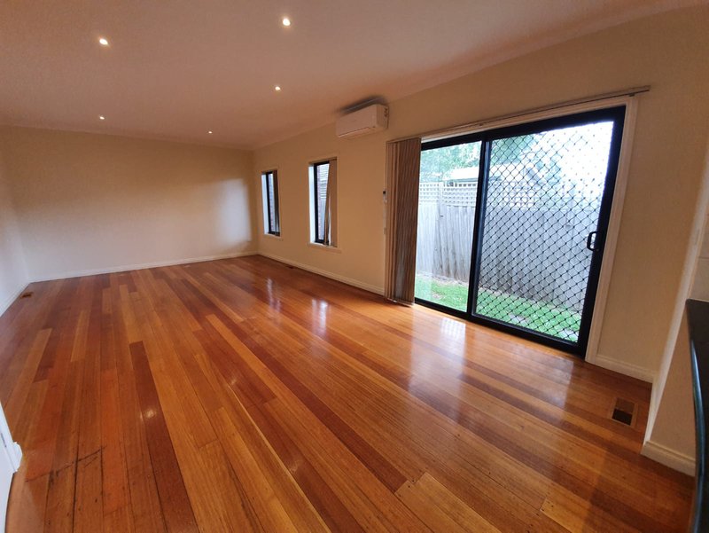 Photo - 12 Jeanette Street, Clayton VIC 3168 - Image 6