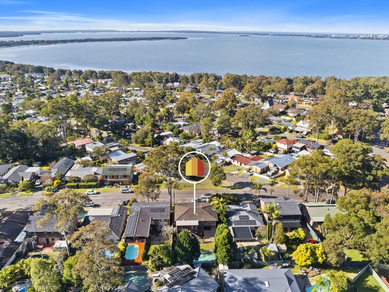 Photo - 12 Jeannie Crescent, Berkeley Vale NSW 2261 - Image 8