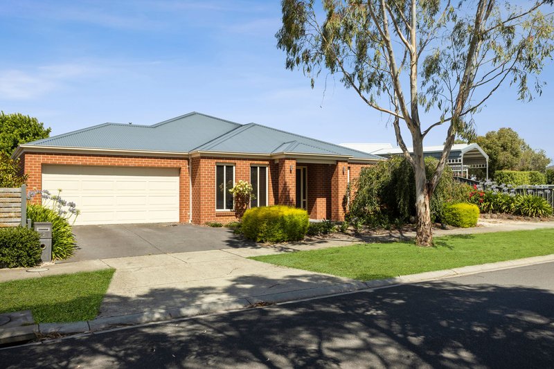 12 Jessie Evelyn Crescent, Kyneton VIC 3444