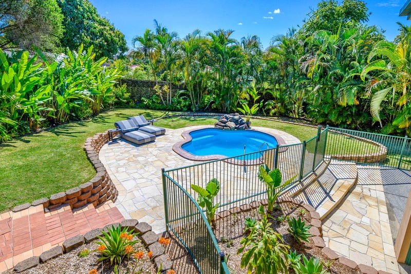 Photo - 12 Jilpangi Crescent, Ashmore QLD 4214 - Image 3