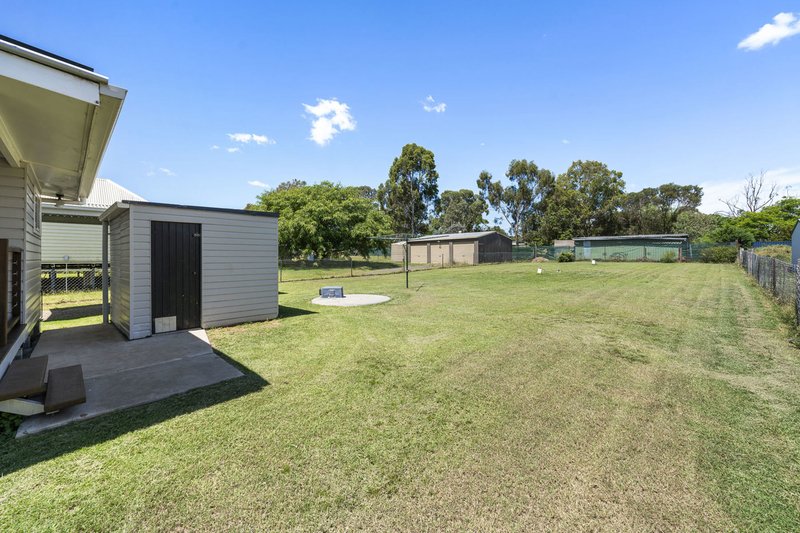 Photo - 12 John Street, Goombungee QLD 4354 - Image 15