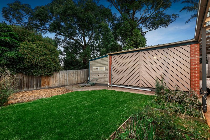 Photo - 12 Jolimont Avenue, Mulgrave VIC 3170 - Image 7