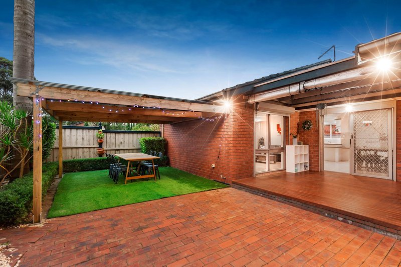 Photo - 12 Jolimont Avenue, Mulgrave VIC 3170 - Image 8