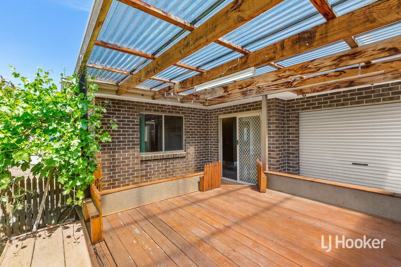 Photo - 1/2 Jordyn Street, Tarneit VIC 3029 - Image 13