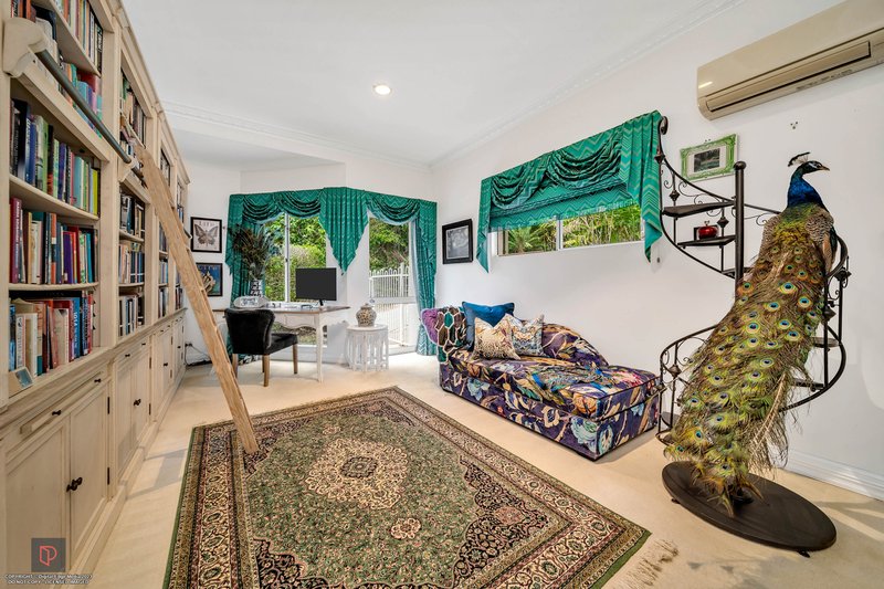 Photo - 12 Julian Close, Mooroobool QLD 4870 - Image 26