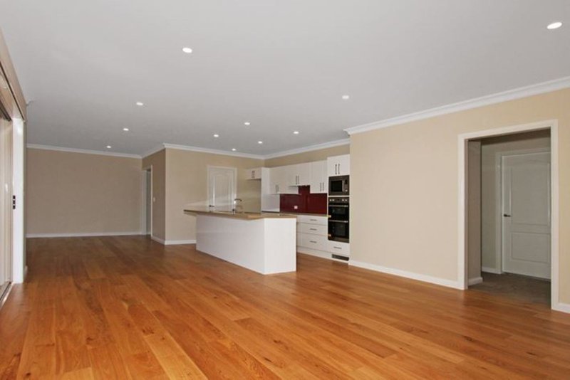 Photo - 12 Kamala Avenue, Ulladulla NSW 2539 - Image 7