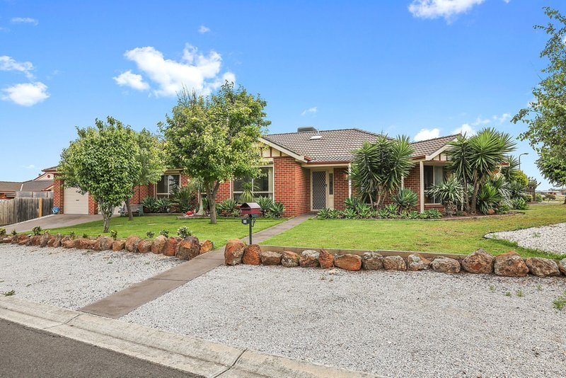 12 Kanowna Place, Lara VIC 3212