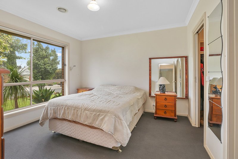 Photo - 12 Kanowna Place, Lara VIC 3212 - Image 6