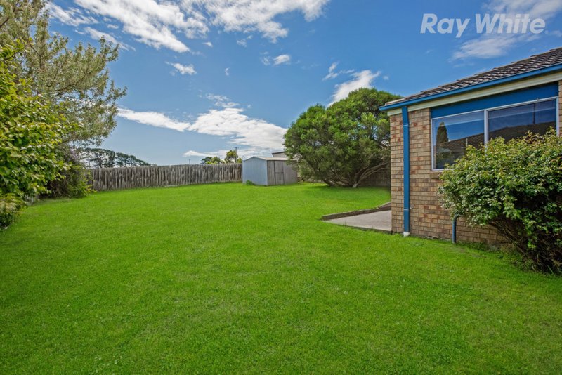 Photo - 12 Kara Court, Pakenham VIC 3810 - Image 7