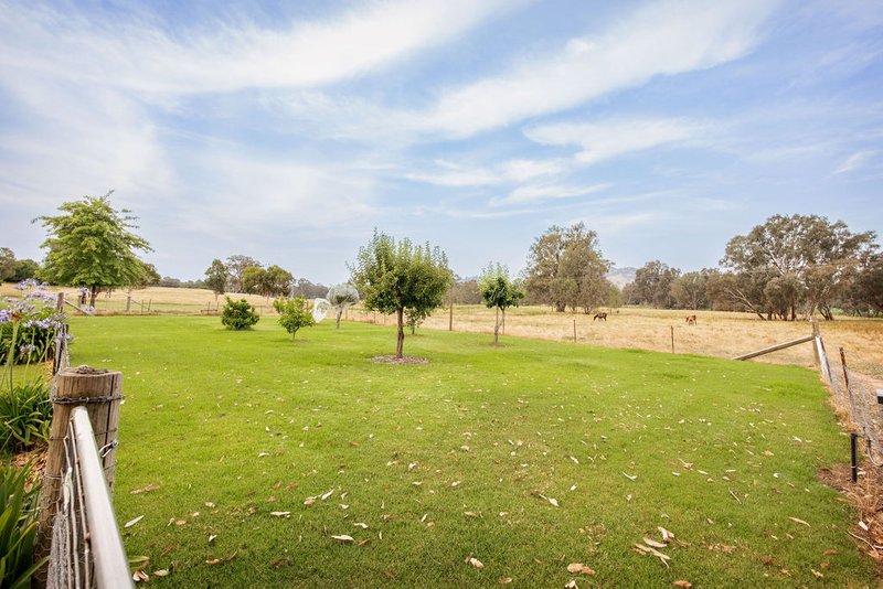 Photo - 12 Karla Court, Kiewa VIC 3691 - Image 23