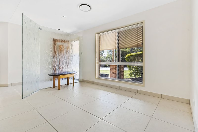 Photo - 12 Keala Court, Banksia Beach QLD 4507 - Image 5