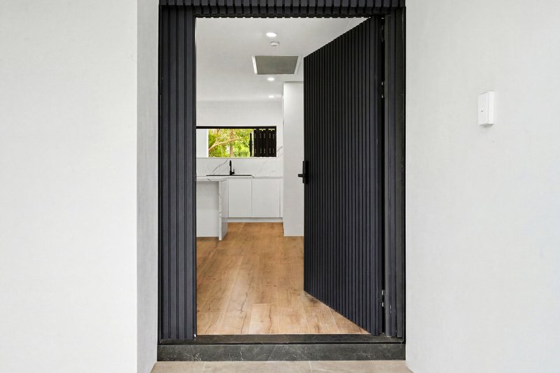 Photo - 12 Kendall Crescent, Norah Head NSW 2263 - Image 2