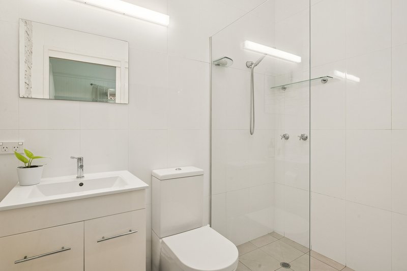 Photo - 12 Kenneth Street, Lutwyche QLD 4030 - Image 16