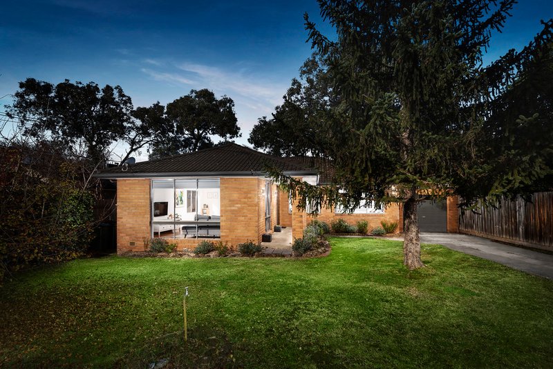 12 Kenwood Crescent, Ringwood VIC 3134