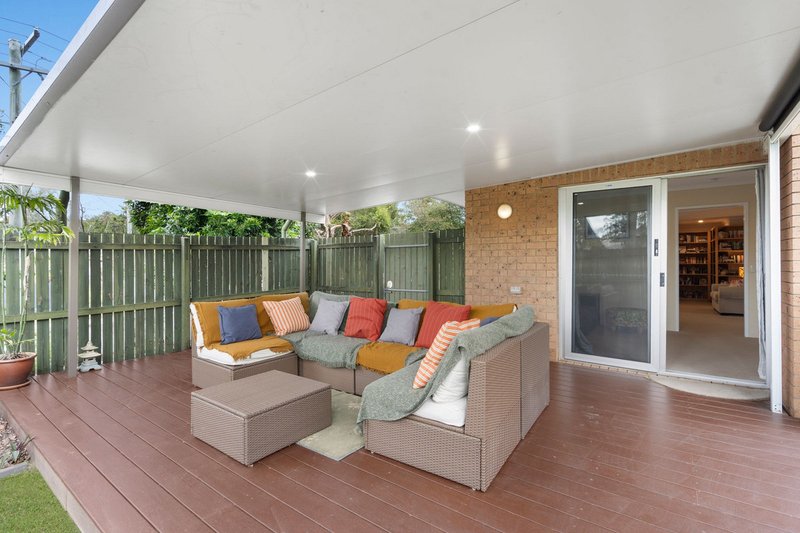 Photo - 12 Kesteven Street, Albany Creek QLD 4035 - Image 7