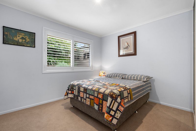 Photo - 12 Kesteven Street, Albany Creek QLD 4035 - Image 11