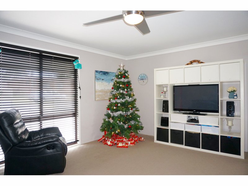 Photo - 12 Kestral Avenue, Sanctuary Point NSW 2540 - Image 8