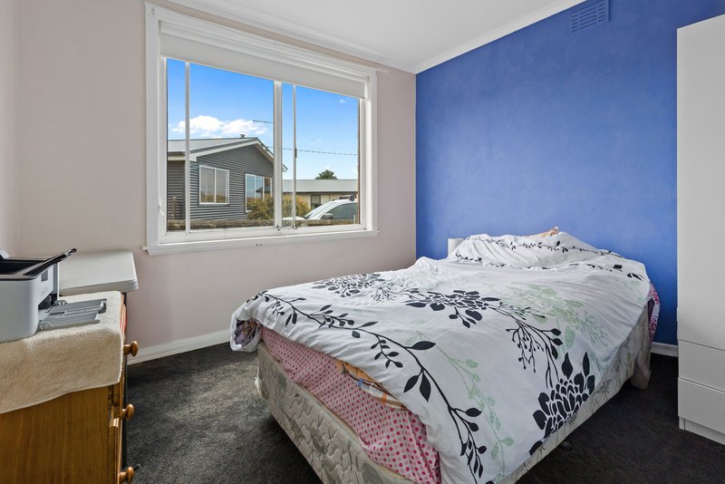 Photo - 12 Kiah Place, East Devonport TAS 7310 - Image 10