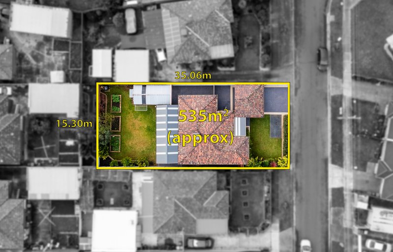 Photo - 12 Kiama Drive, Lalor VIC 3075 - Image 2