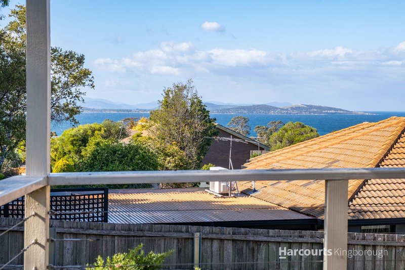 Photo - 12 Kiama Place, Blackmans Bay TAS 7052 - Image 18