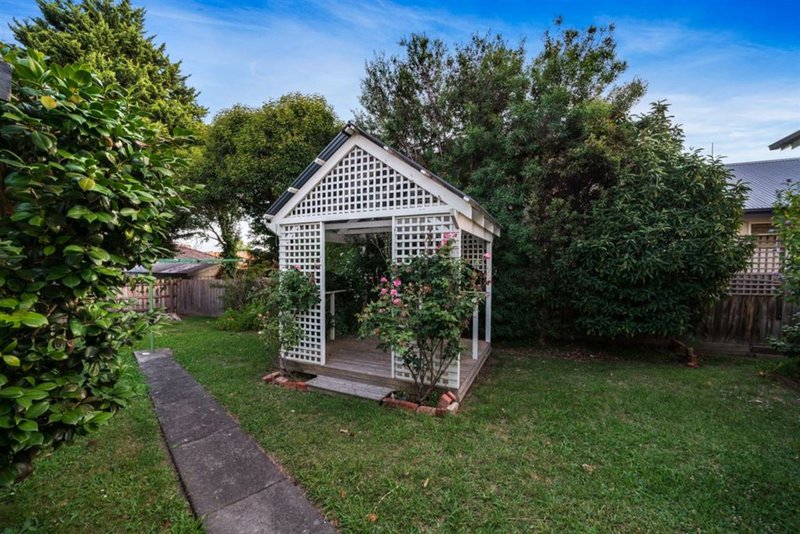 Photo - 12 Kildare Street, Burwood VIC 3125 - Image 11