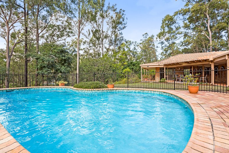 12 Kimberley Court, Eatons Hill QLD 4037