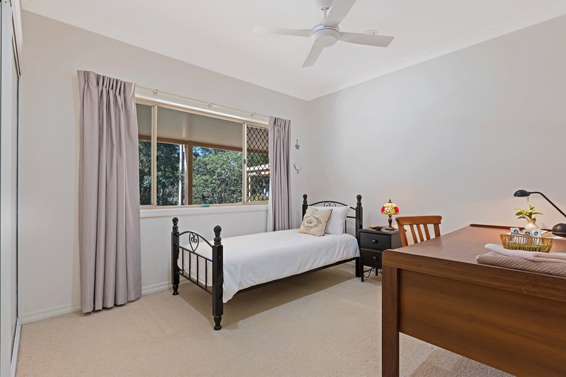 Photo - 12 Kimberley Court, Eatons Hill QLD 4037 - Image 23