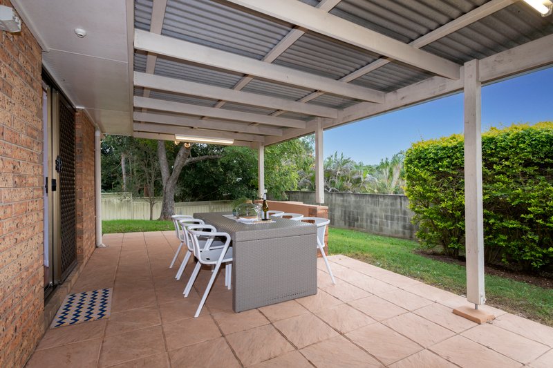 Photo - 12 Kinbrace Street, Ferny Grove QLD 4055 - Image 4