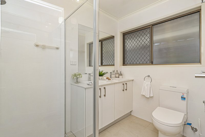 Photo - 12 Kinbrace Street, Ferny Grove QLD 4055 - Image 9