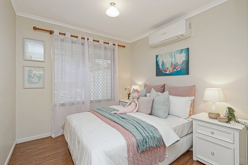 Photo - 12 Kinbrace Street, Ferny Grove QLD 4055 - Image 10