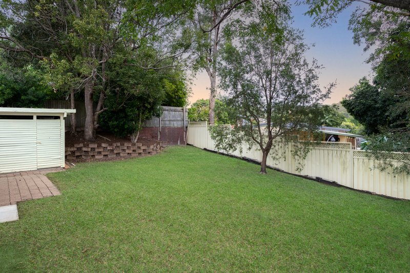 Photo - 12 Kinbrace Street, Ferny Grove QLD 4055 - Image 13