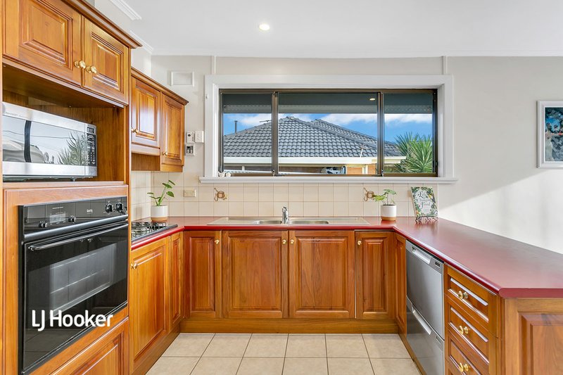 Photo - 12 Kingsley Avenue, Pooraka SA 5095 - Image 8