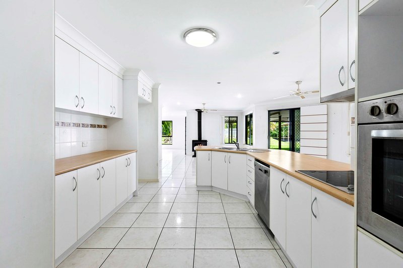 Photo - 12 Kingston Close, Wondunna QLD 4655 - Image 7