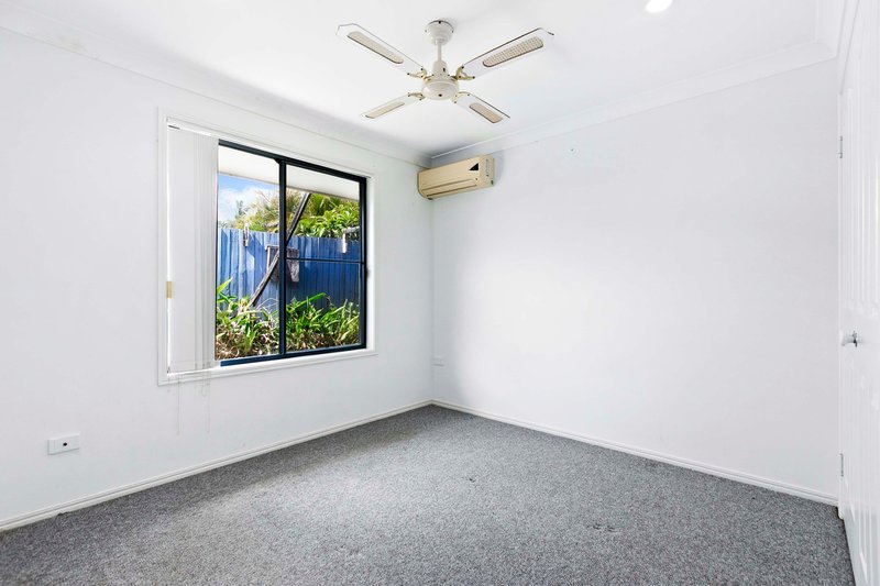 Photo - 12 Kingston Close, Wondunna QLD 4655 - Image 13