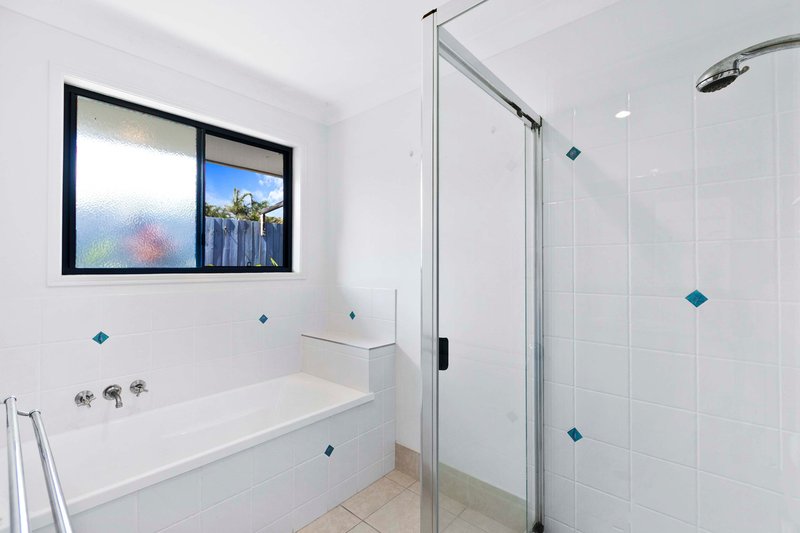 Photo - 12 Kingston Close, Wondunna QLD 4655 - Image 17