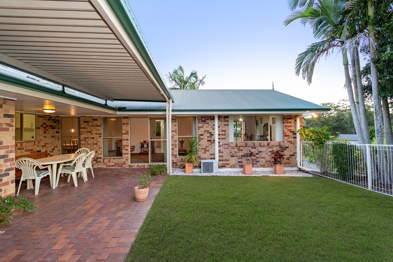 Photo - 12 Kinross Place, Ferny Grove QLD 4055 - Image 2