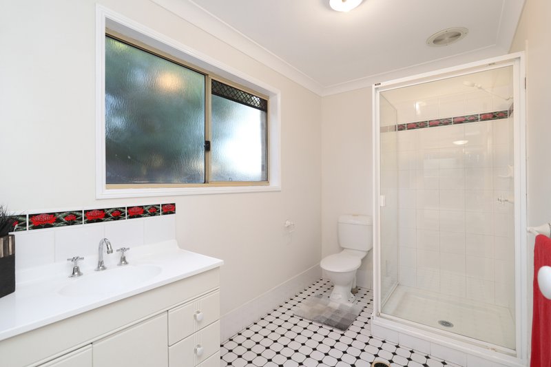 Photo - 12 Kinross Place, Ferny Grove QLD 4055 - Image 20